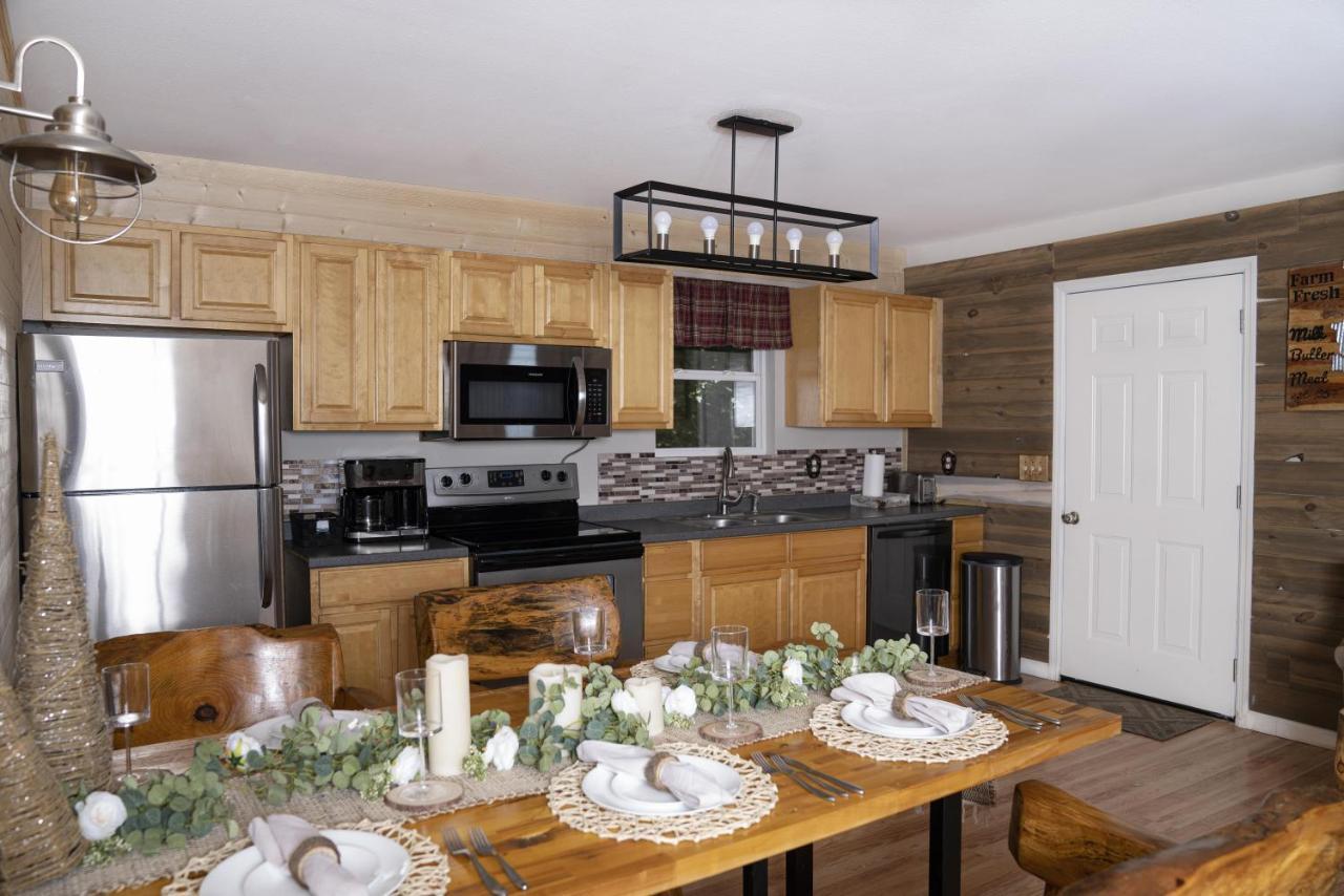 Remodelled Cabin! Great Location! Sevierville Exterior photo